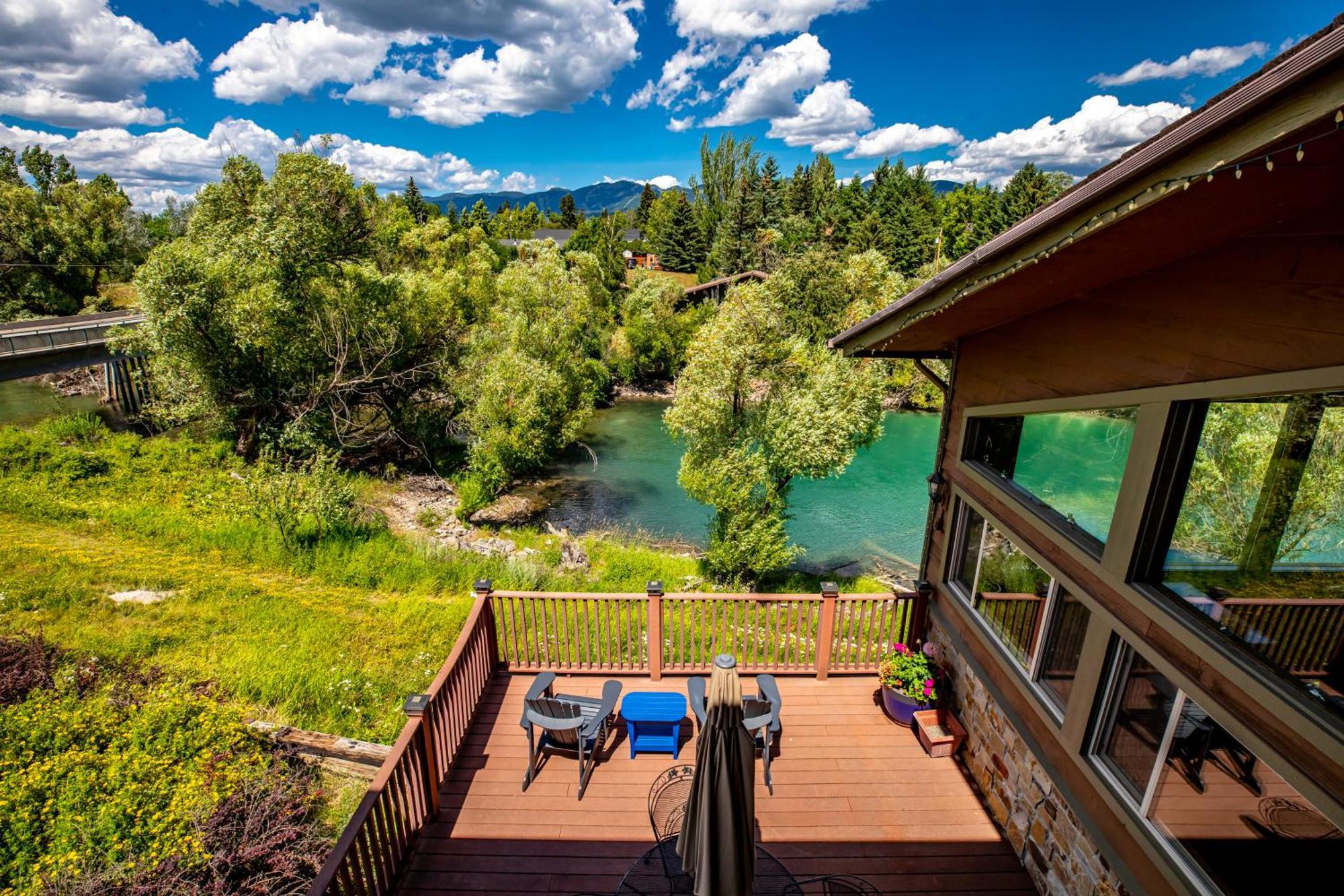 Duck Inn Lodge Whitefish Exterior photo